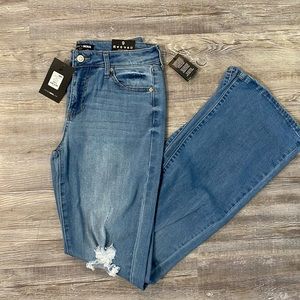 Fashion Nova ❀ Bootcut Jeans. NWT